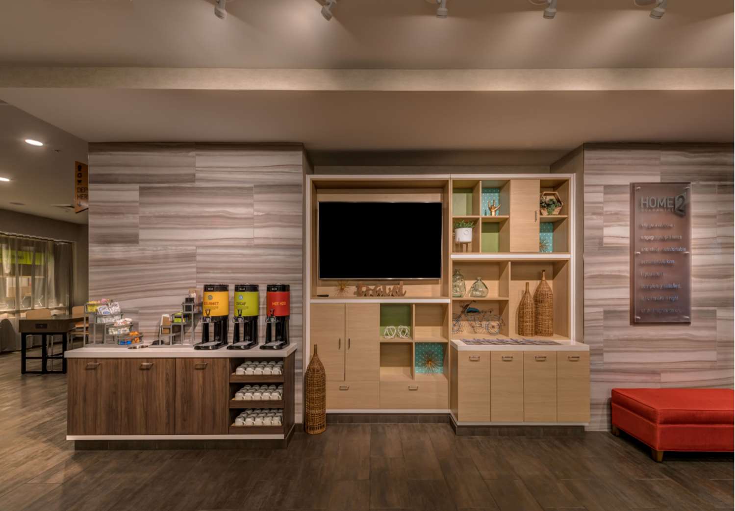 Фото Home2 Suites by Hilton Reno