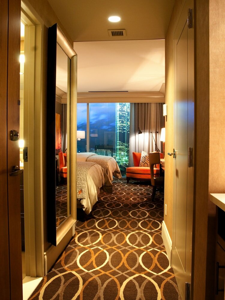 Фото Omni Dallas Hotel