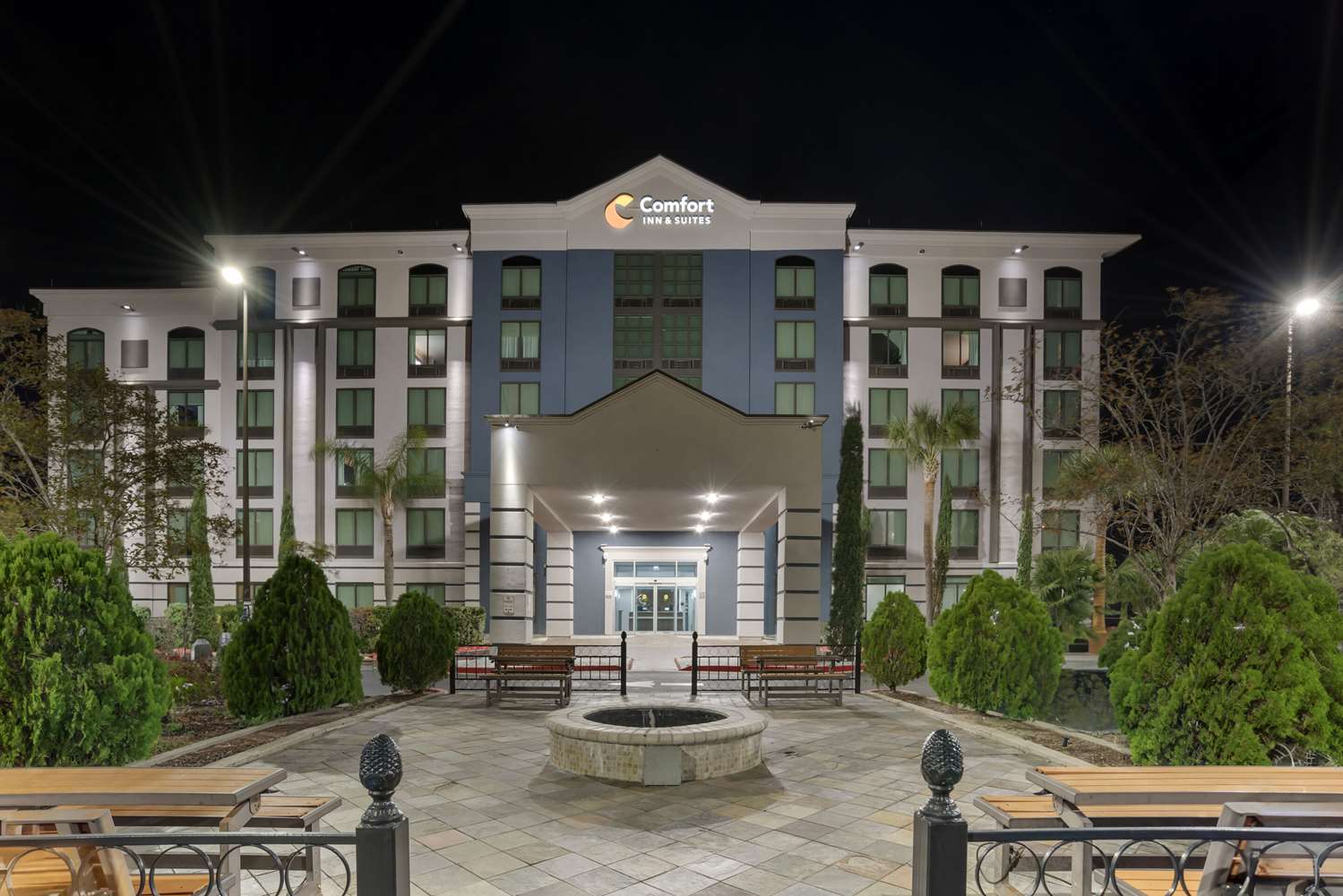 Фото Comfort Inn & Suites New Orleans Airport North