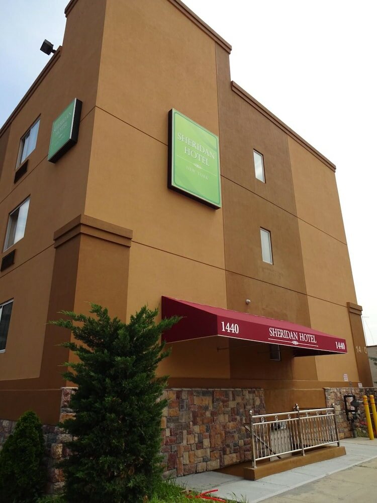 Фото Sheridan Hotel
