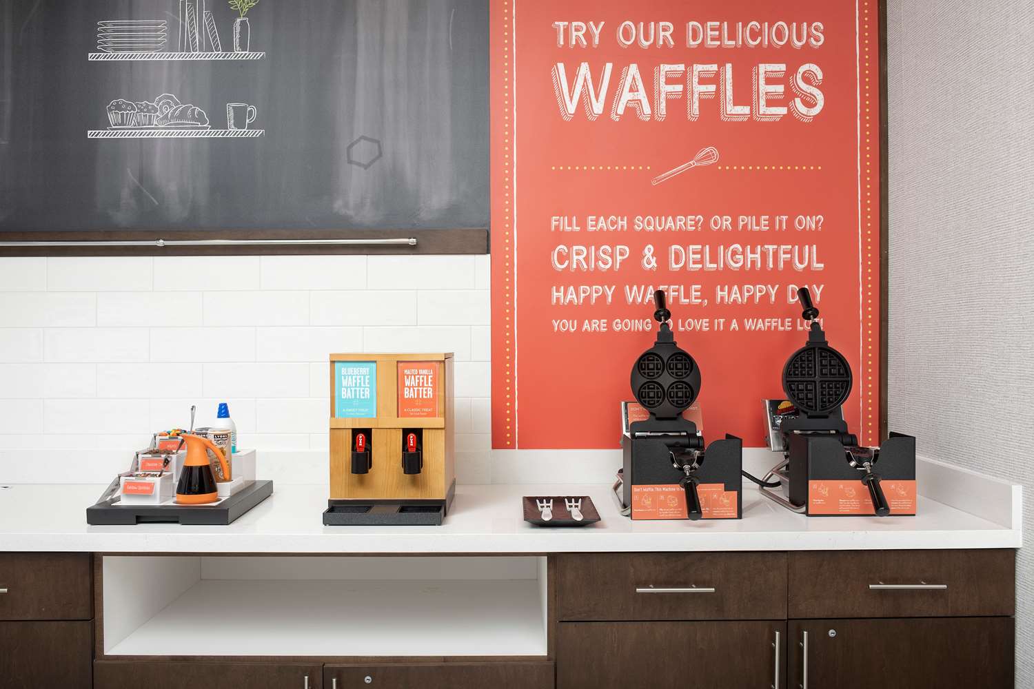 Фото Hampton Inn & Suites Charlotte Airport Lake Pointe