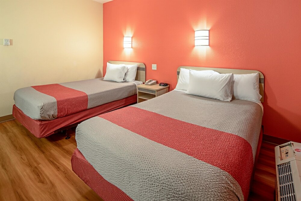 Фото Motel 6 Anchorage, AK - Midtown