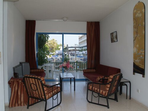 Гостиница Paphiessa Hotel в Пафосе