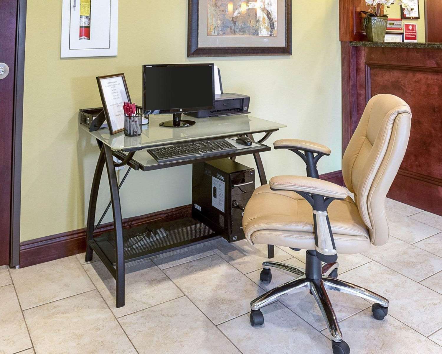 Фото Comfort Suites Harvey - New Orleans West