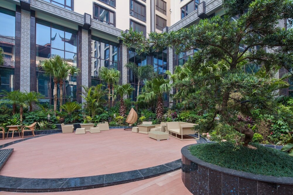 Фото Grand Bravo Guilin Hotel