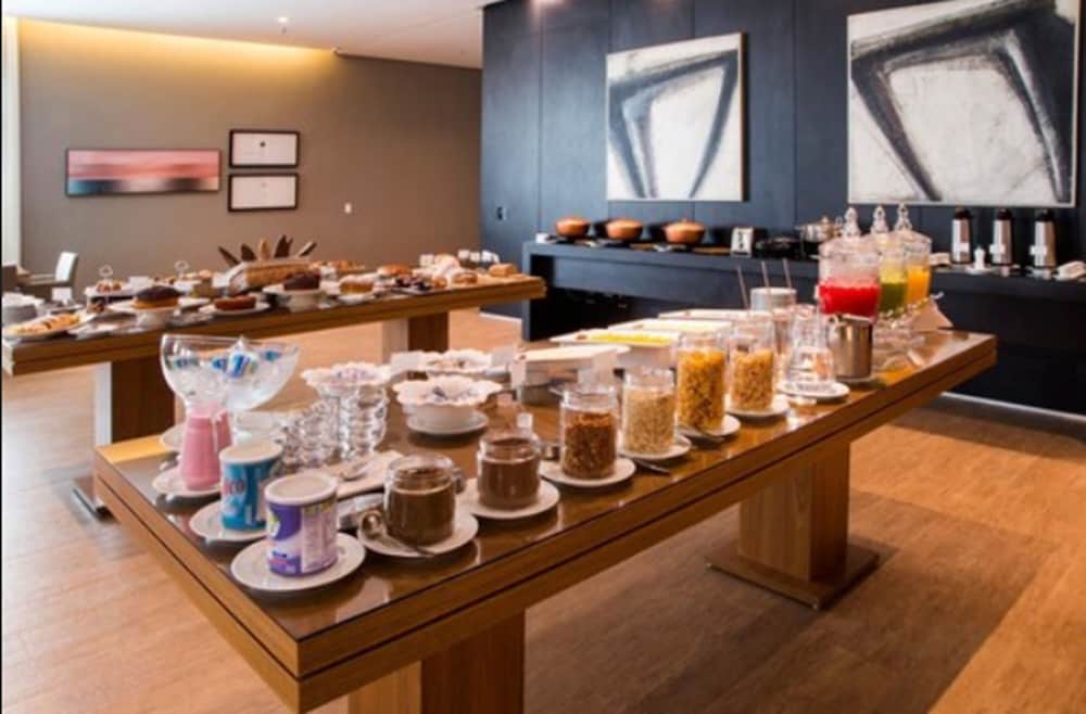 Фото Hotel Araucária Flat