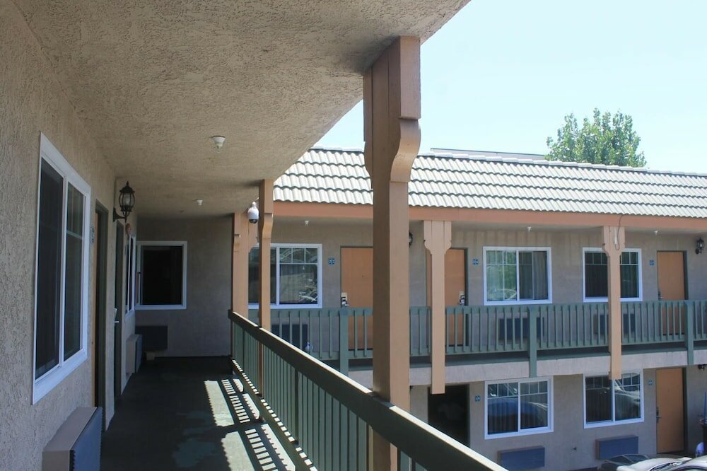 Фото El Rancho Inn Hawthorne