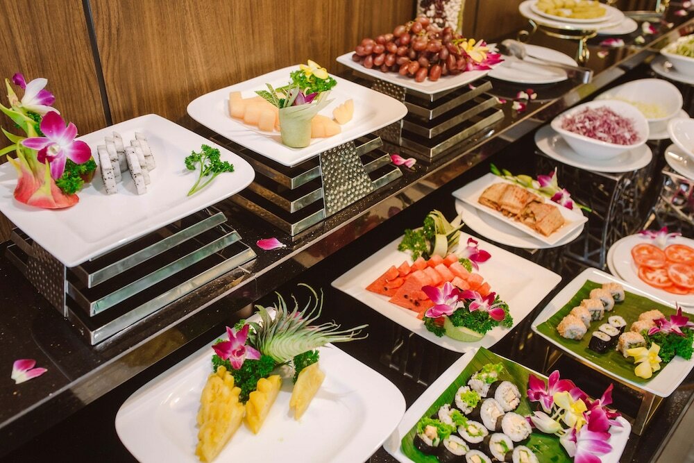 Фото Reyna Hotel Hanoi