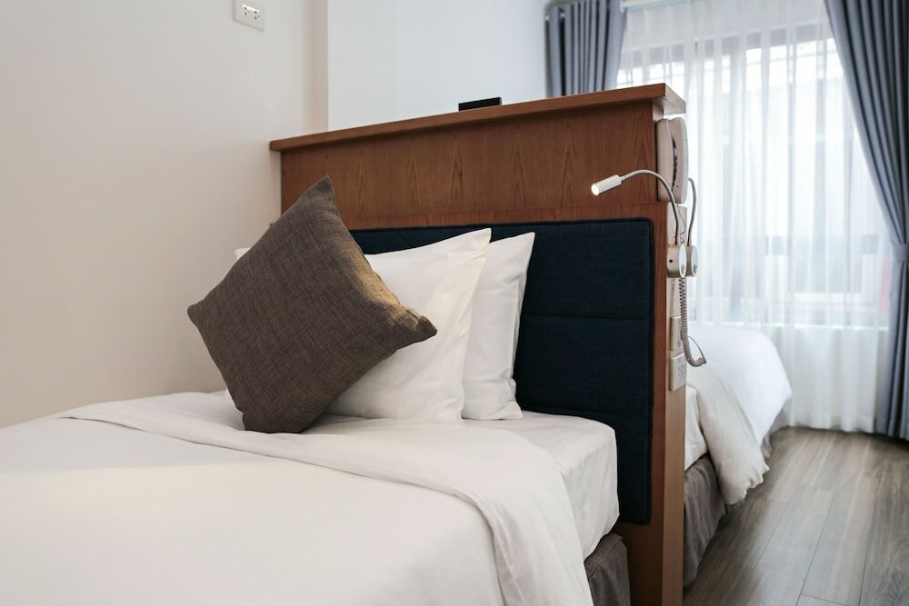 Фото Hanoi Backpackers Hostel & Rooftop bar