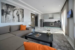 Гостиница Le Yacht Suites Hôtel