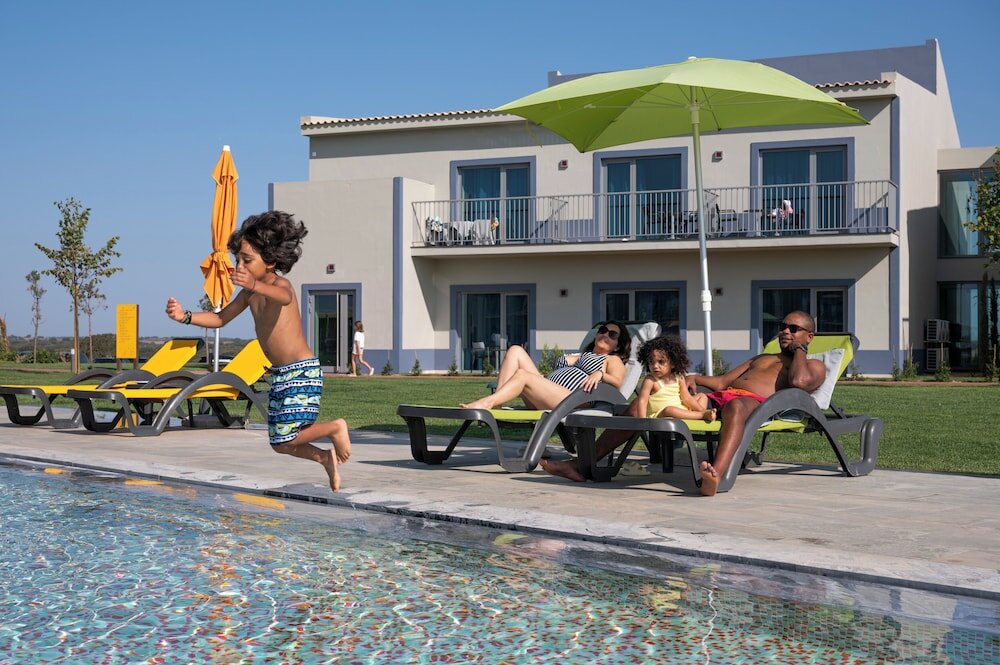 Фото Vila Galé Nep Kids