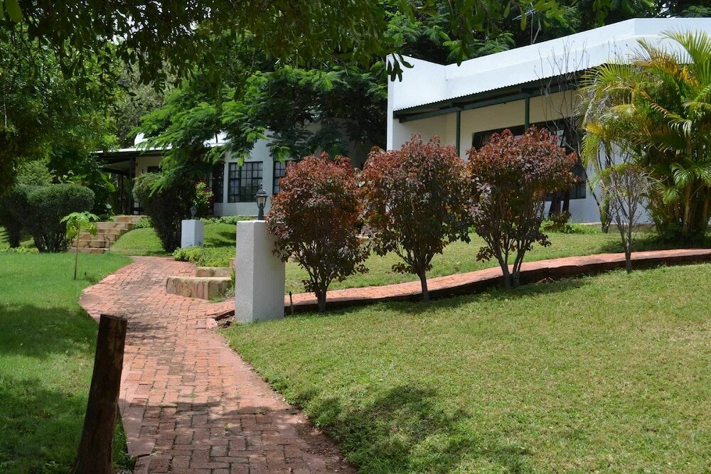 Фото Tambuti Lodge