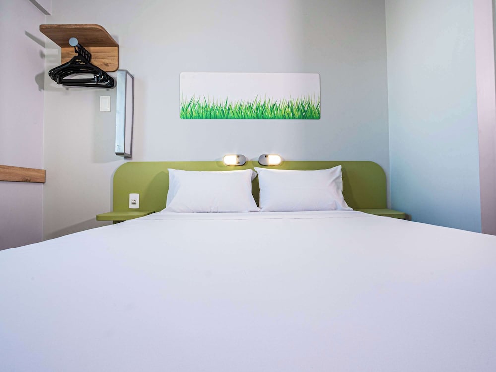 Фото Ibis Budget Fortaleza Praia de Iracema