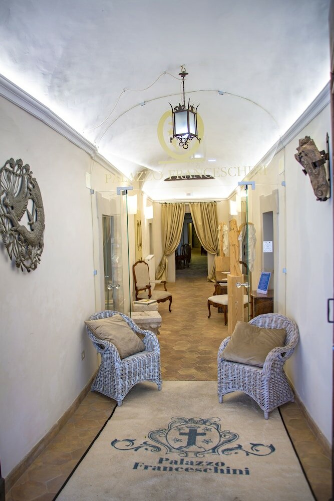 Фото Palazzo Franceschini