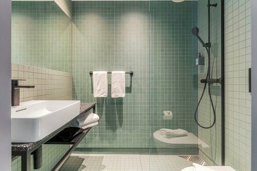 Гостиница Comfort Hotel Helsinki Airport в Вантаа