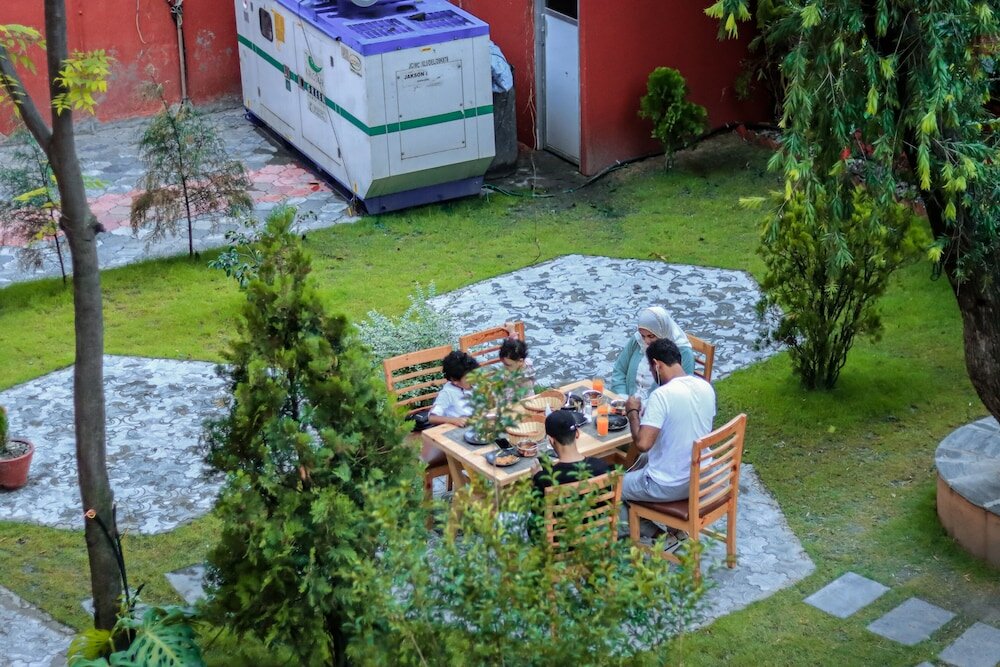 Фото Kathmandu Aagantuk Hotel