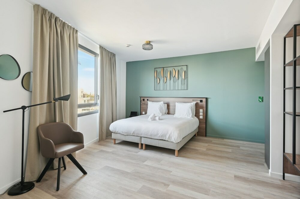 Фото All Suites Appart Hotel Paris Ouest Colombes