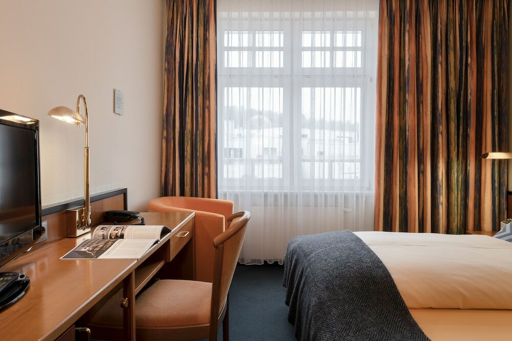 Фото Hotel Neustädter Hof