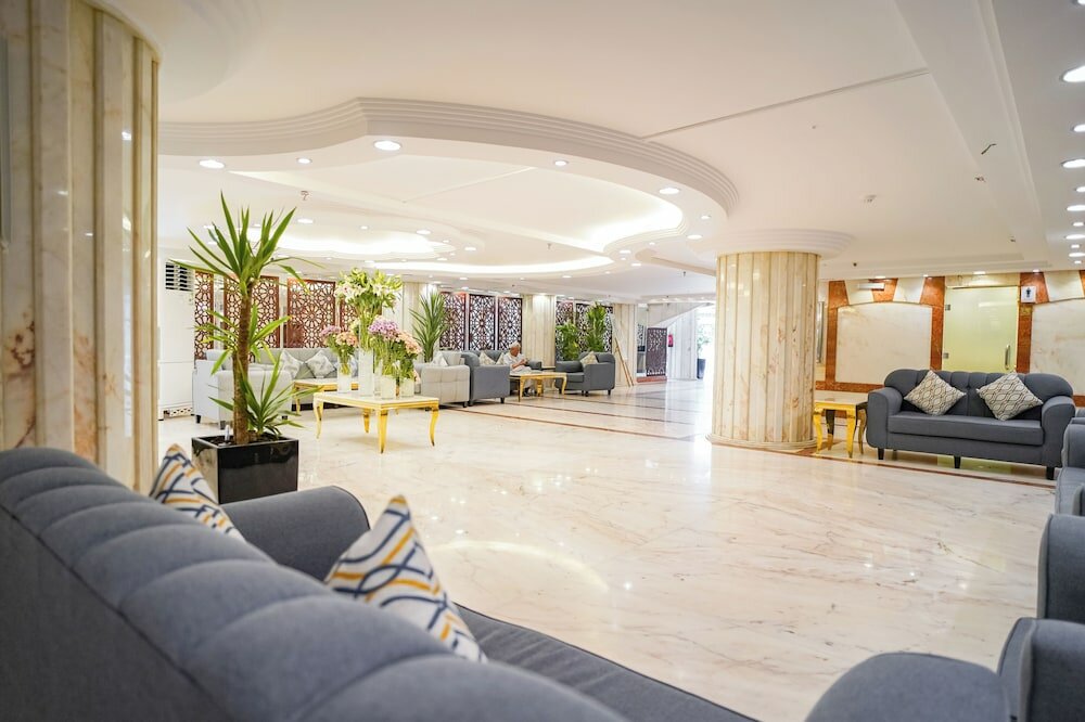 Фото Osturat Emaar