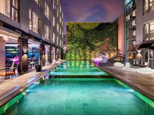 Гостиница Novotel Yangzhou Slender West Lake