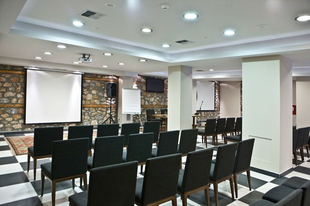 Фото Miramonte Chalet Hotel SPA