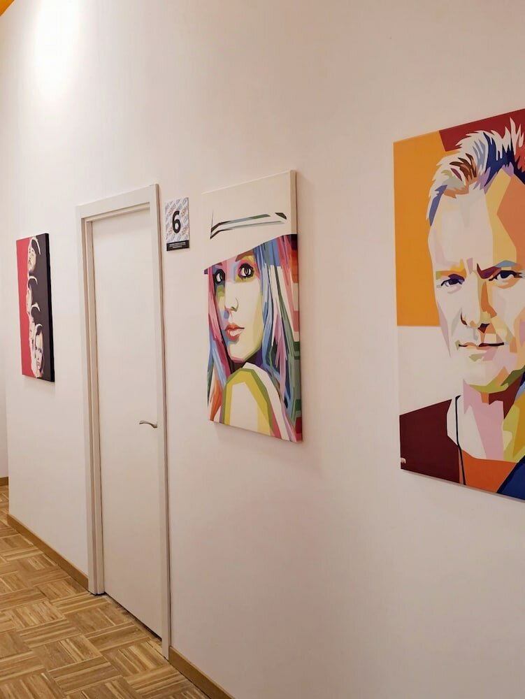 Фото Arc House Pop Art