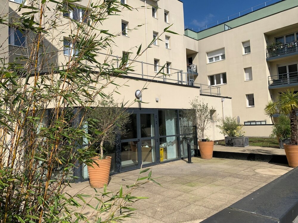 Фото Terres de France - Appart'Hotel Rouen Flaubert