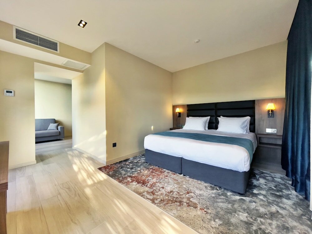 Фото Eleven Inn Tbilisi