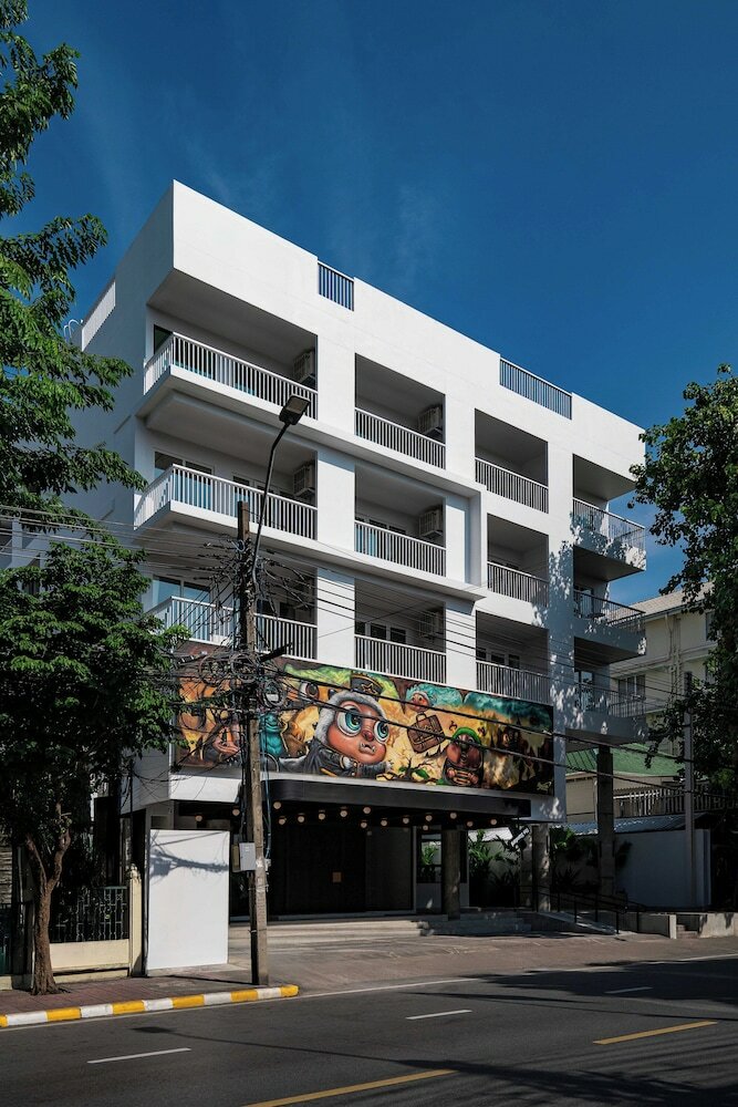 Фото отеля 2