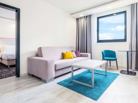 Фото Park Inn by Radisson Bournemouth