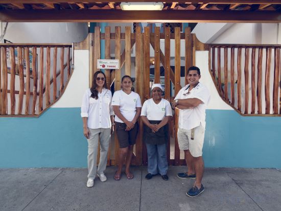 Фото Galapagos Native