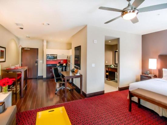 Фото Homewood Suites by Hilton Denver Downtown-Convention Center