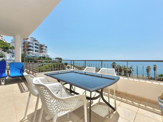 Фото Olée Nerja Holiday Apartments