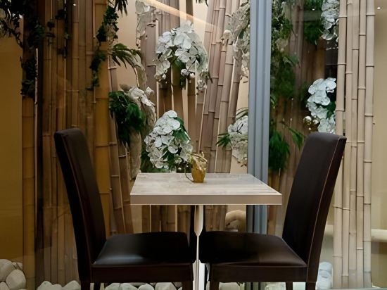 Фото Отель Catone District