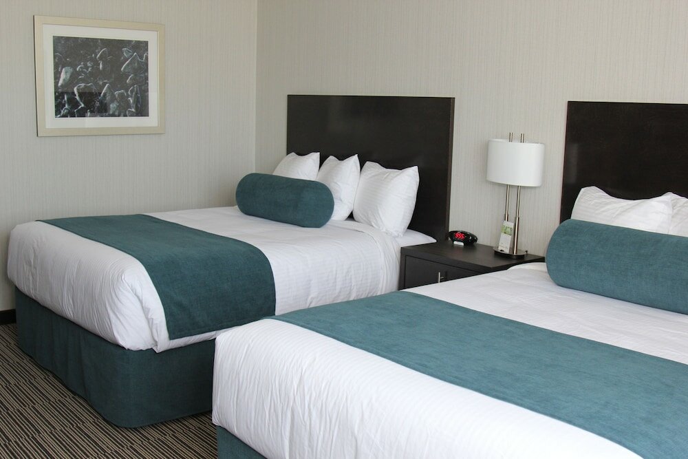 Фото Best Western Plus Airdrie Gateway