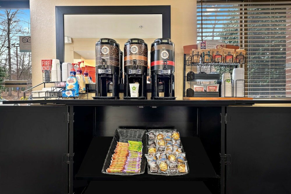 Фото Charlotte Executive Park