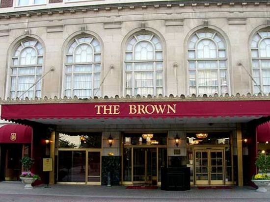 Фото The Brown Hotel