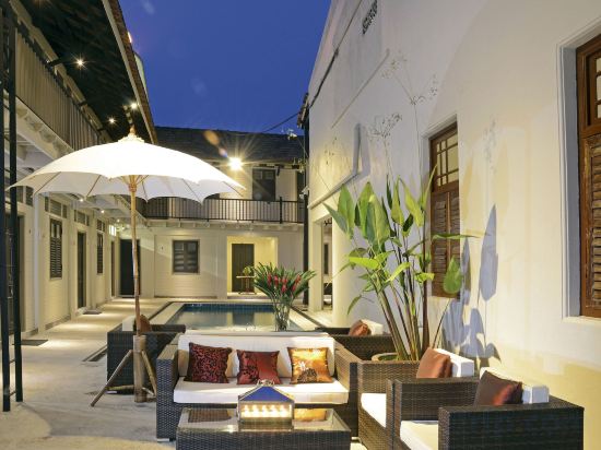 Фото Noordin Mews