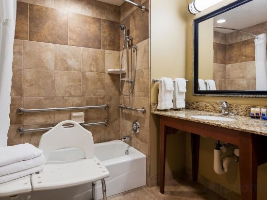 Фото Best Western Plus Grand Island Inn & Suites