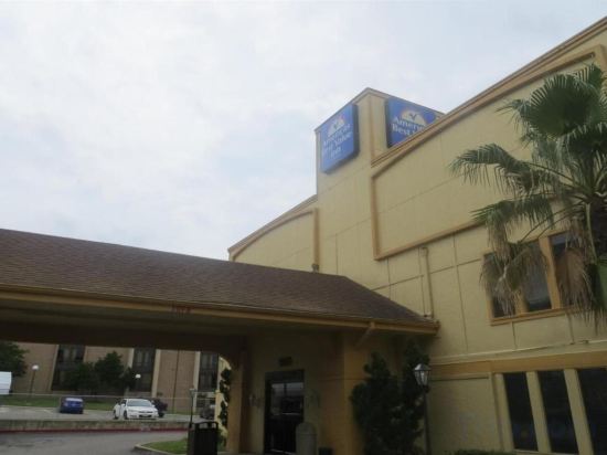 Фото Americas Best Value Inn Austin University