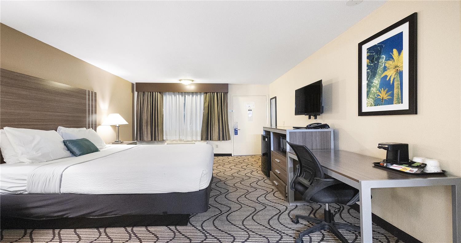 Фото SureStay Plus Hotel by Best Western Sacramento North