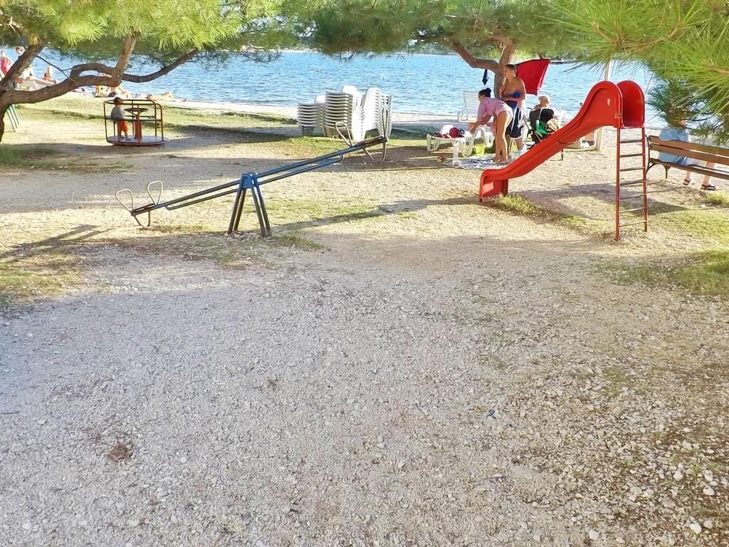 Фото Apartments Ljiljana