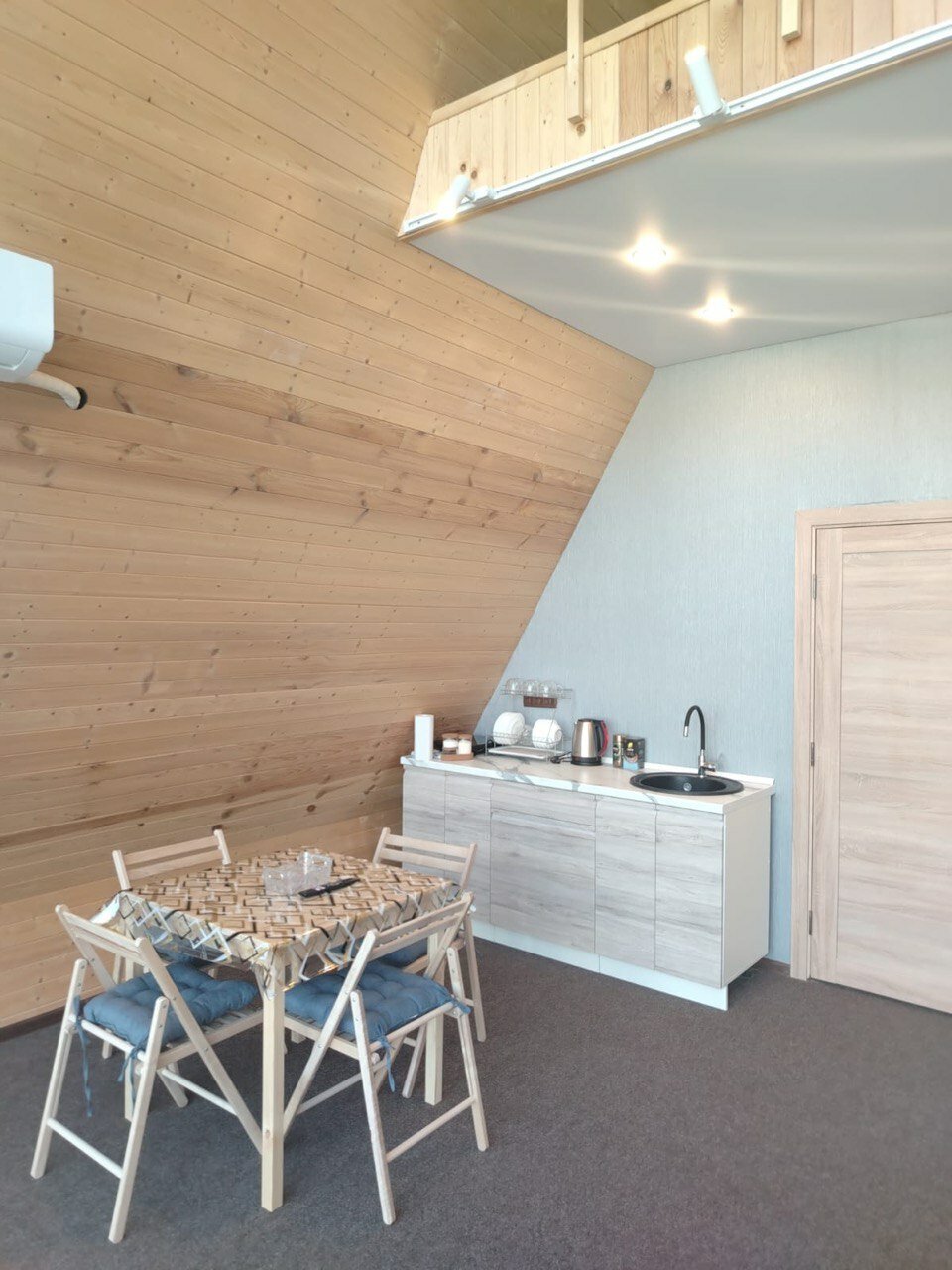 Фото A-frame house