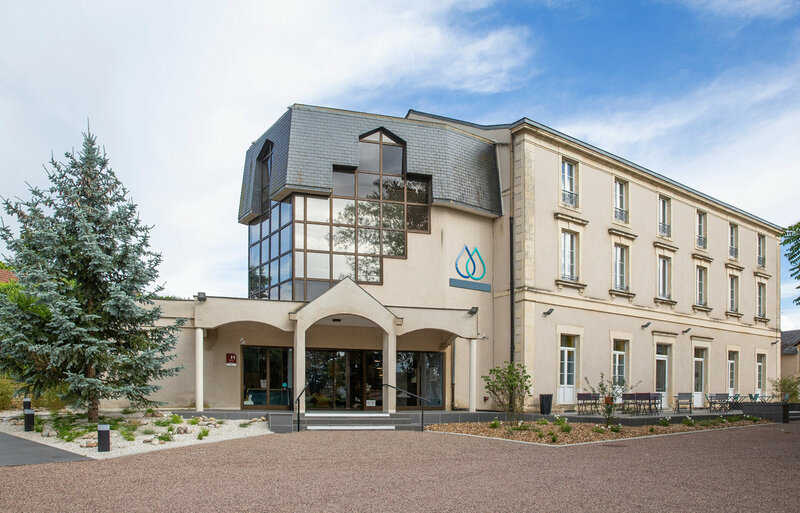 Гостиница The Originals Boutique, Hôtel des Sources