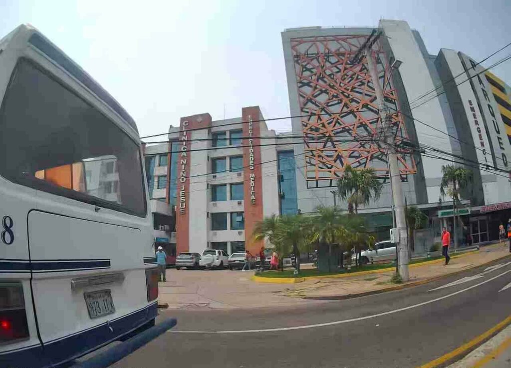 Hospital Clinica Niño Jesus S. A., Santa Cruz de la Sierra, photo