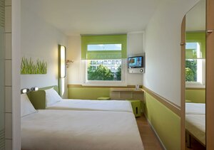 Гостиница Ibis budget Warszawa Reduta