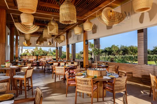 Гостиница Nissiblu Beach Resort в Айя-Напе