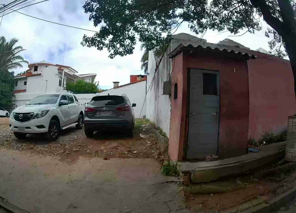 Pass office, security post Security Post, Santa Cruz de la Sierra, photo