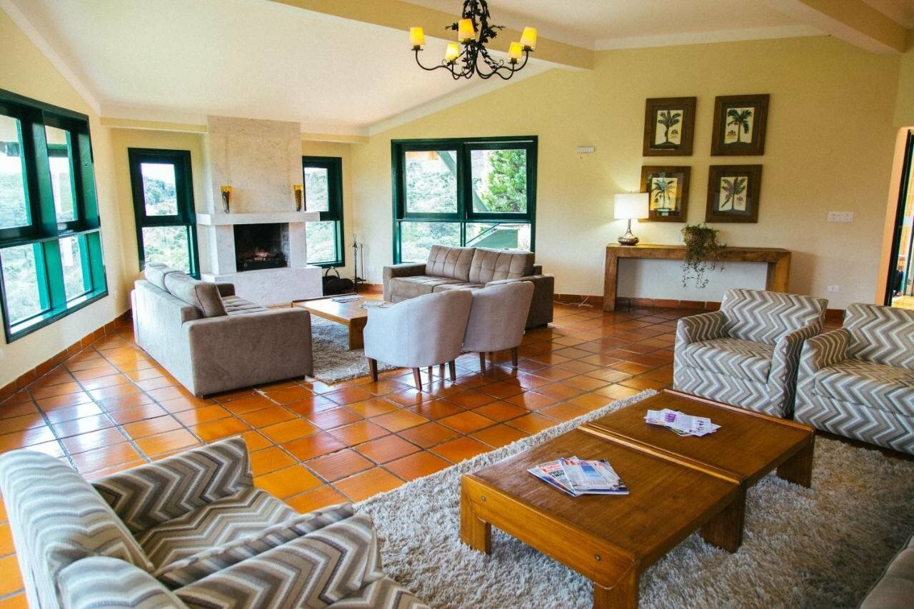 Фото Plaza Inn Week Inn