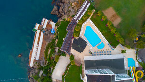 Гостиница Falcon Hotel